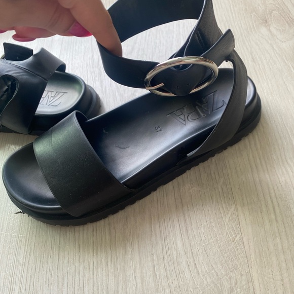 Zara belted sandals - Picture 4 of 5